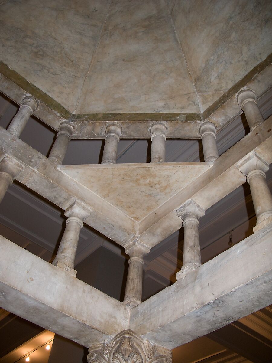 Ciborium, Nicolaus Ranucius (Ranierius) and His Sons, Johannes and Guittone, Marble (Lunense) from Carrera with hardstone and gold glass inlay, Italian