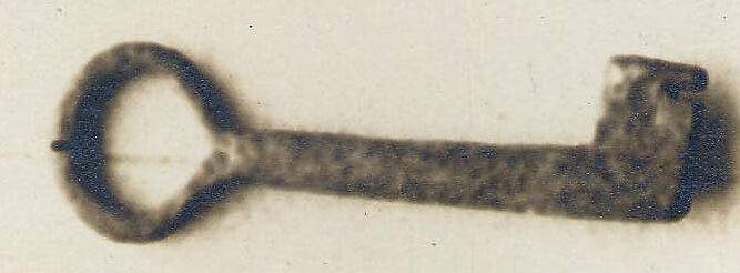 Key, Iron, German