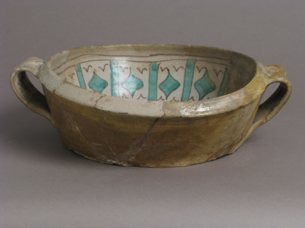 Two-Handled Bowl with Fish, Tin-glazed earthenware, Italian