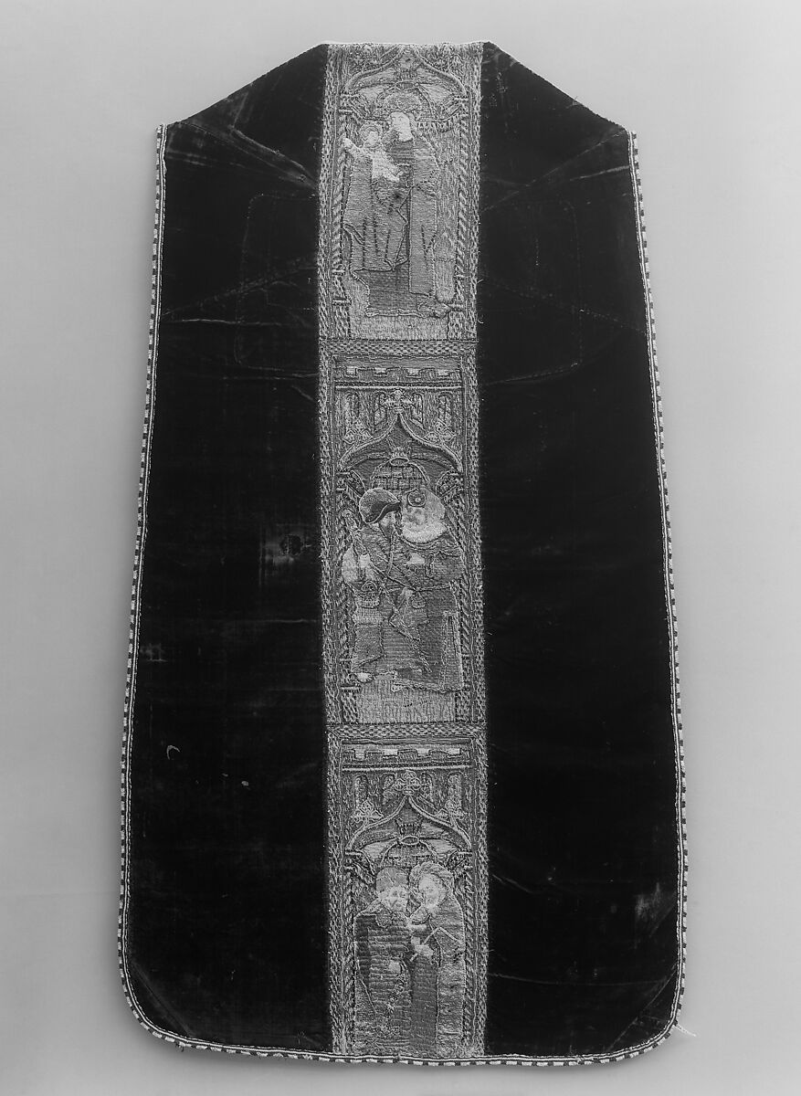 Chasuble with Virgin and Child, Apostles and Prophets, Velvet, silk and gold thread, French