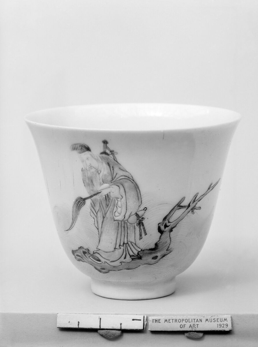 Cup with Lü Dongbin (one of the Eight Immortals), Porcelain painted in overglaze polychrome enamels (Jingdezhen ware), China 