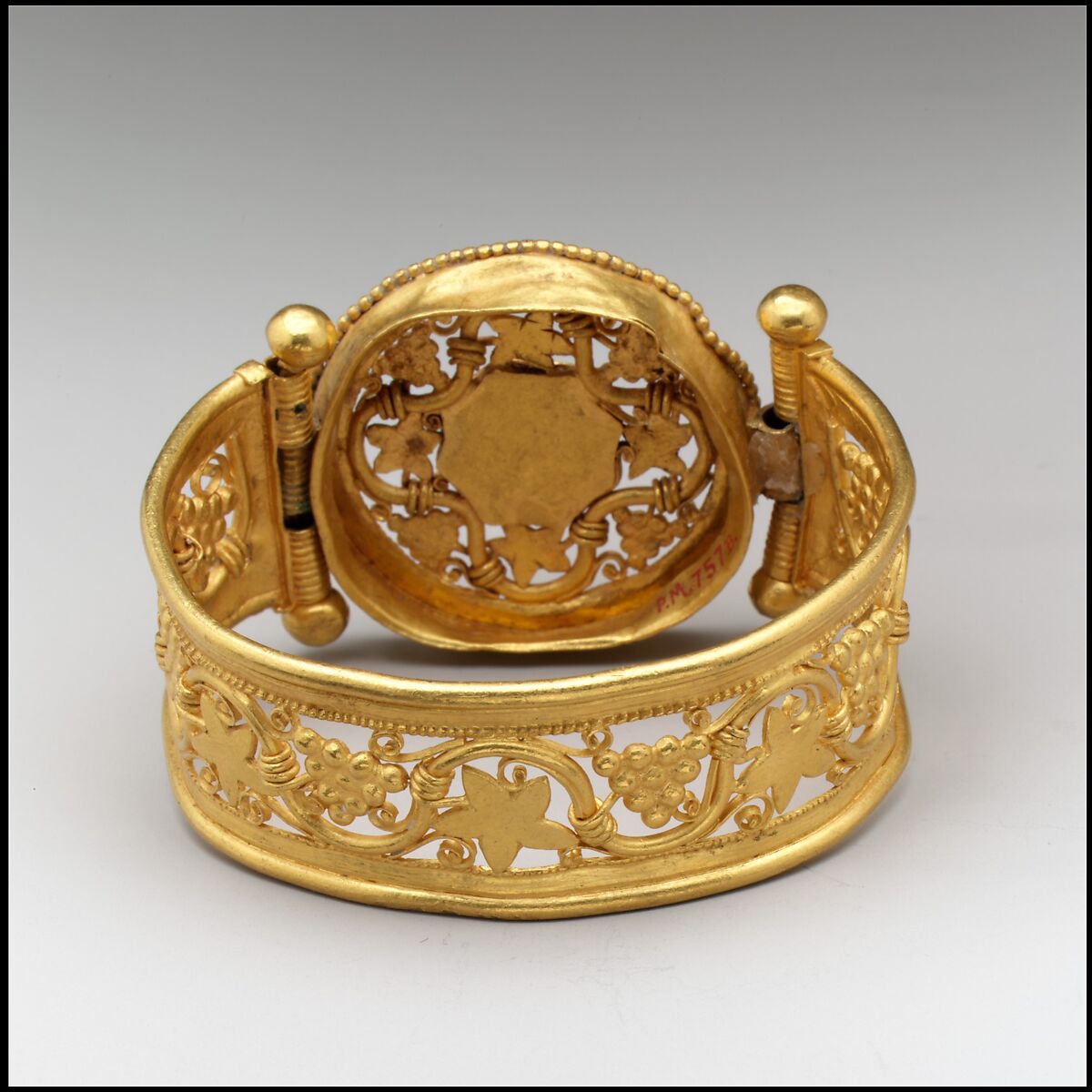 Bracelet with Grapevine Pattern, Gold - sheet, rod; engraved; wire - plain, beaded; granulation; strip - triangular sectioned., Byzantine