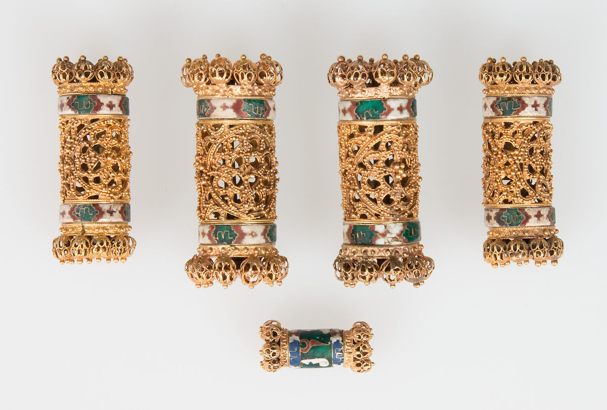 Elements from a Necklace, Gold, cloisonnè enamel, Spanish