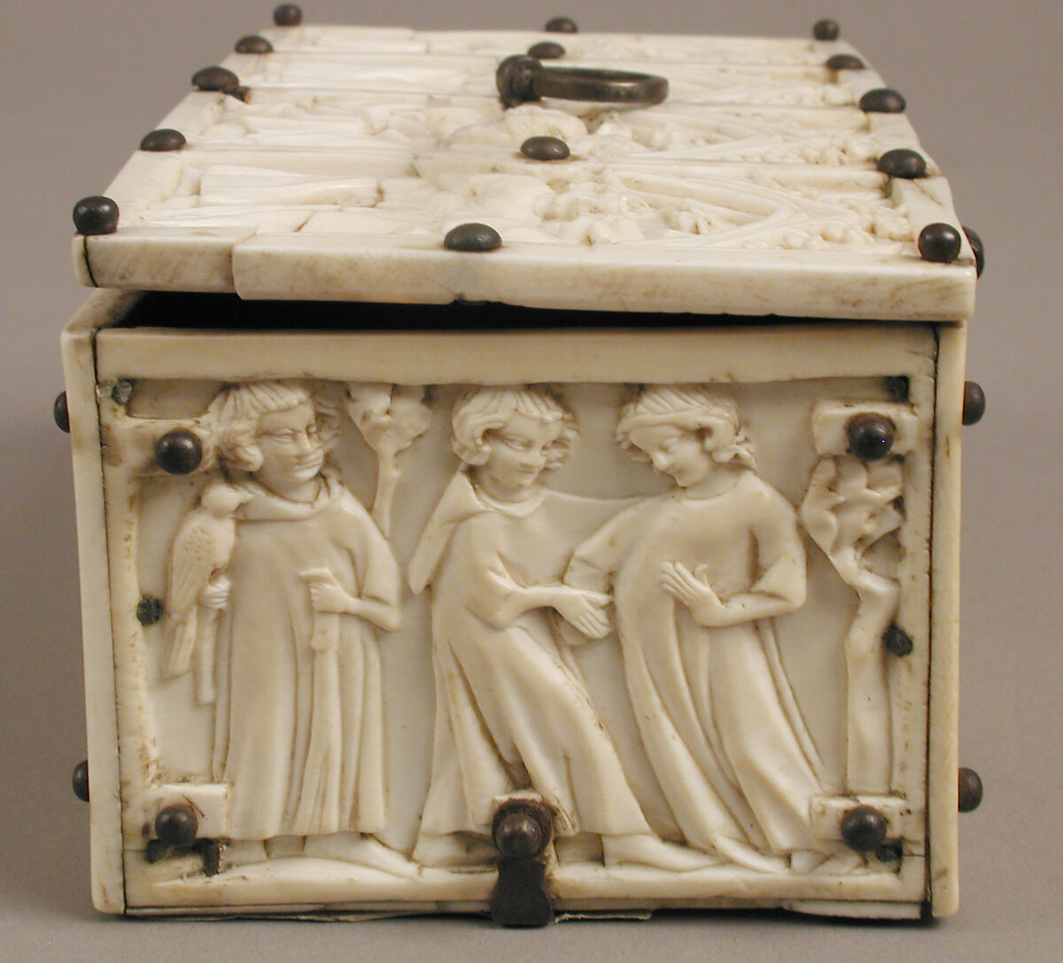 Box with Courting Couples, Elephant ivory with modern iron and cardboard mounts, French