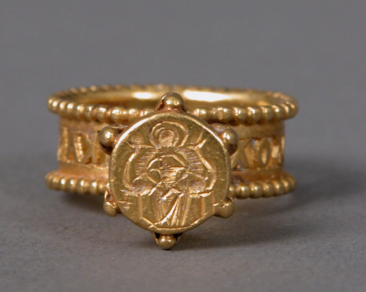 Gold Signet Ring with Virgin and Child, Gold, Byzantine 