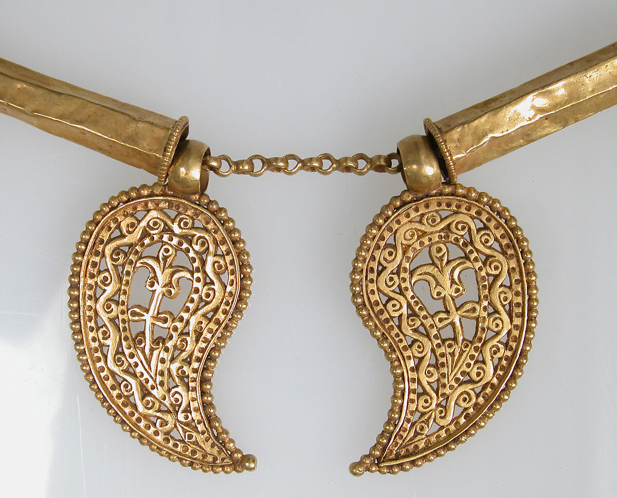 Gold Necklace with Pendants, Pendants: gold - sheet; scribed, engraved, chased, punched; wire - beaded; granulation.  Tubes: gold - sheet; wire - beaded.  Chain: gold - strip (half round)., Byzantine
