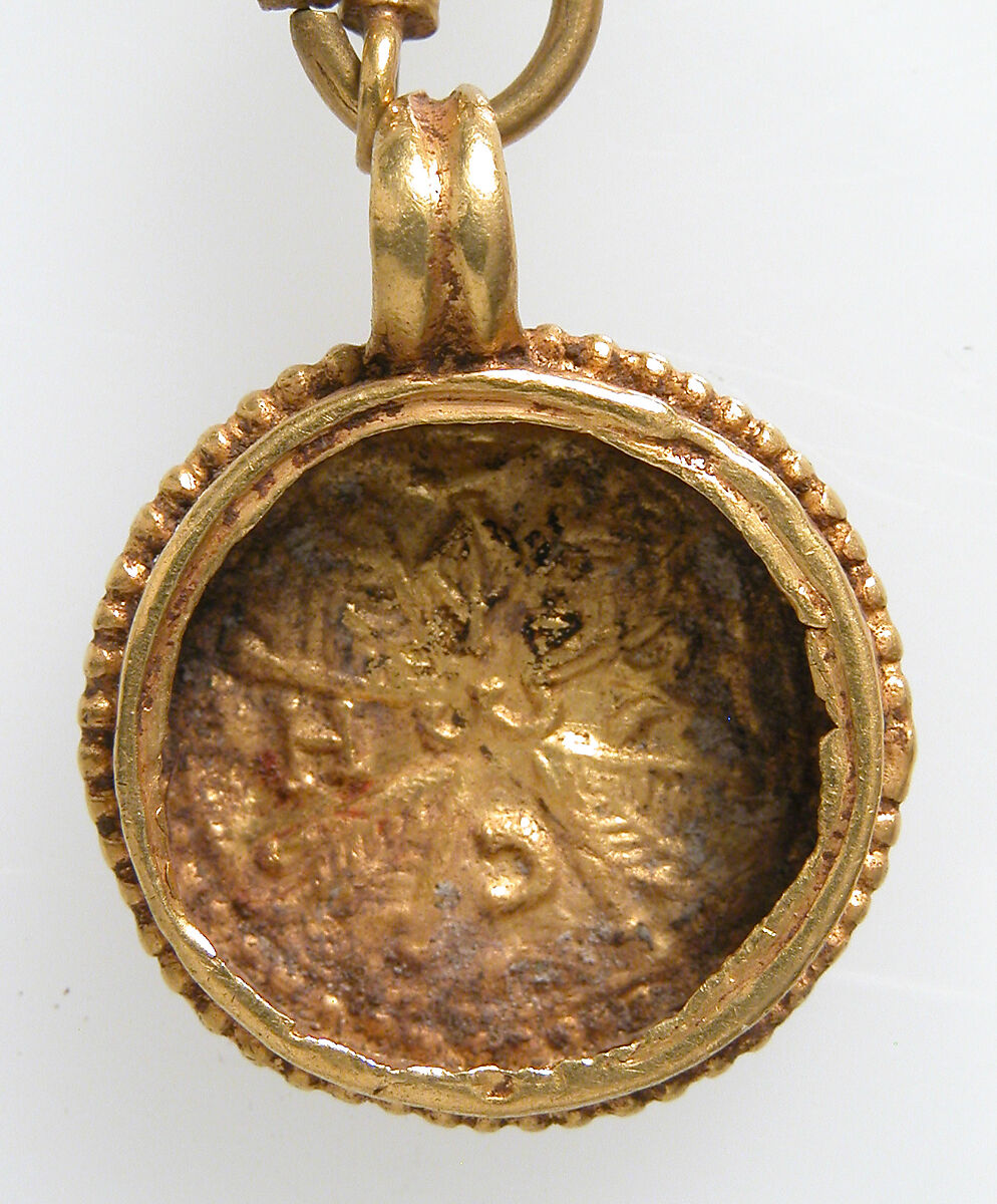 Gold Necklace with Gold Cross, Two Amethysts, and an Emerald Plasma, Gold, amethyst, emerald plasma, Byzantine