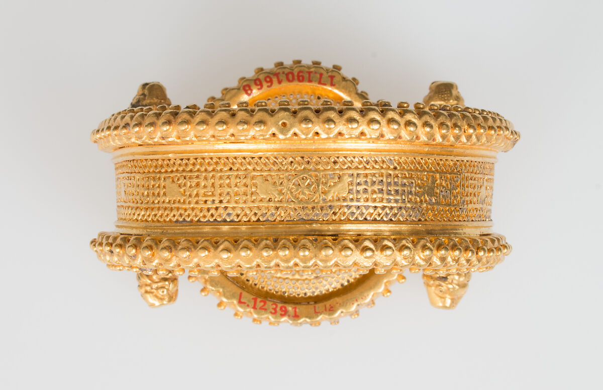 Bracelet (one of a pair), Gold, Byzantine