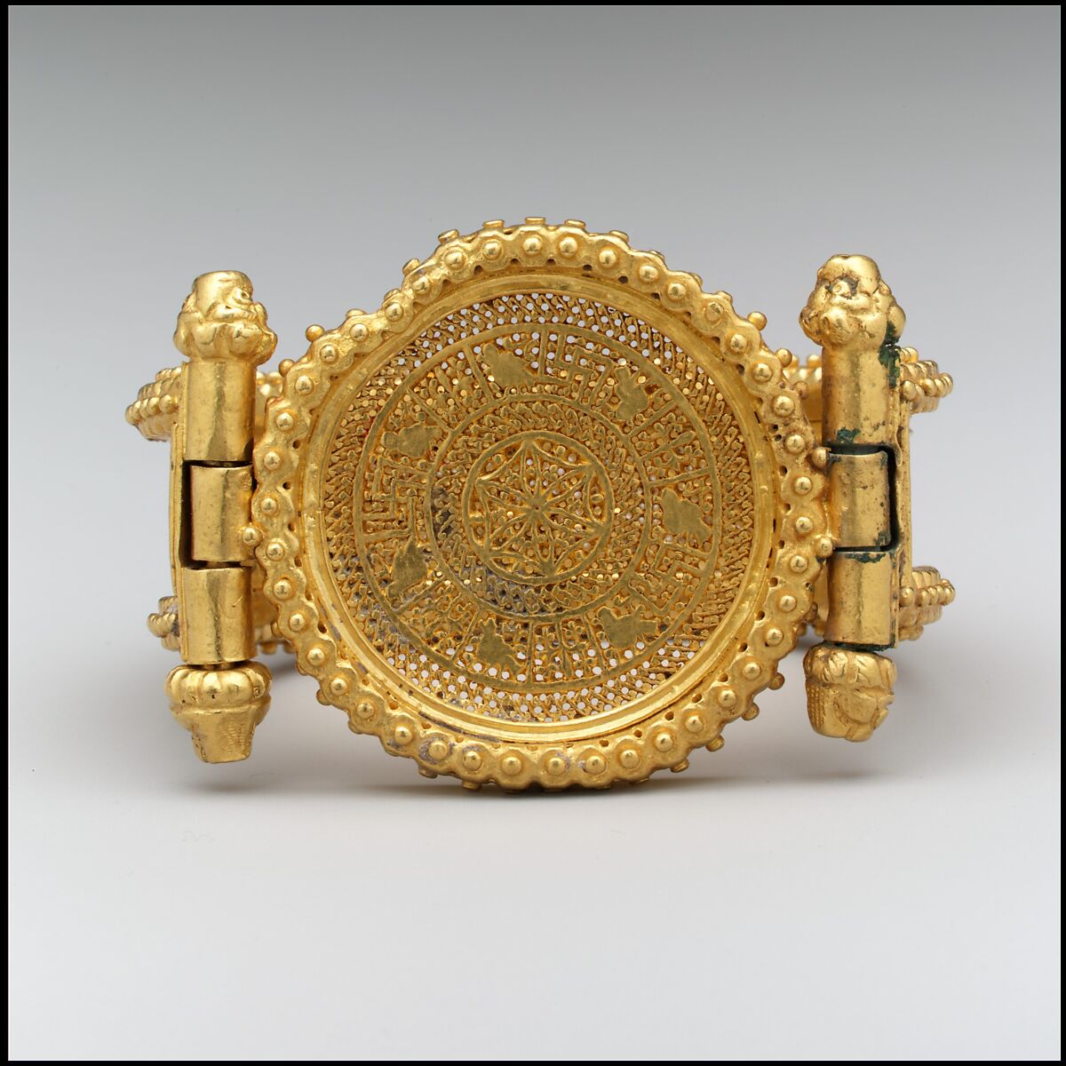 Bracelet (one of a pair), Gold, Byzantine