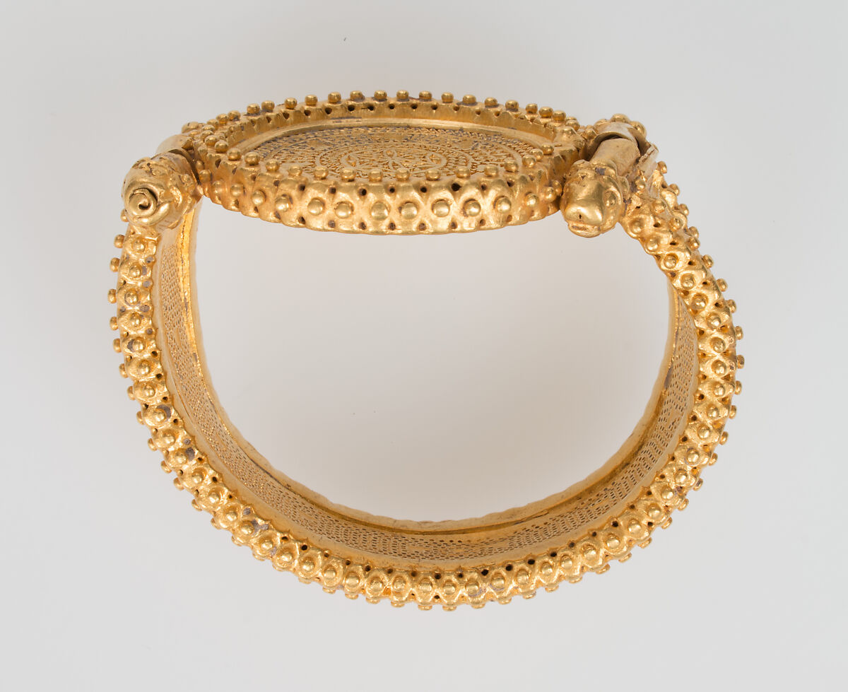 Bracelet (one of a pair), Gold, Byzantine