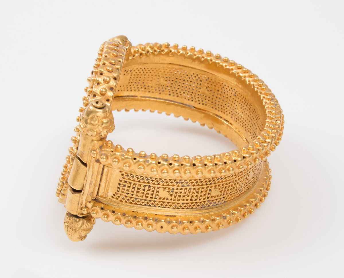 Bracelet (one of a pair), Gold, Byzantine