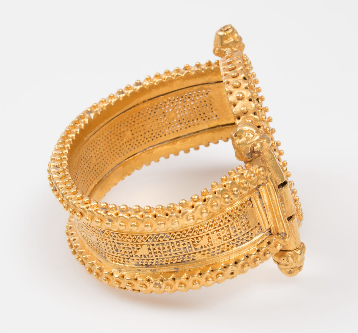 Bracelet (one of a pair), Gold, Byzantine