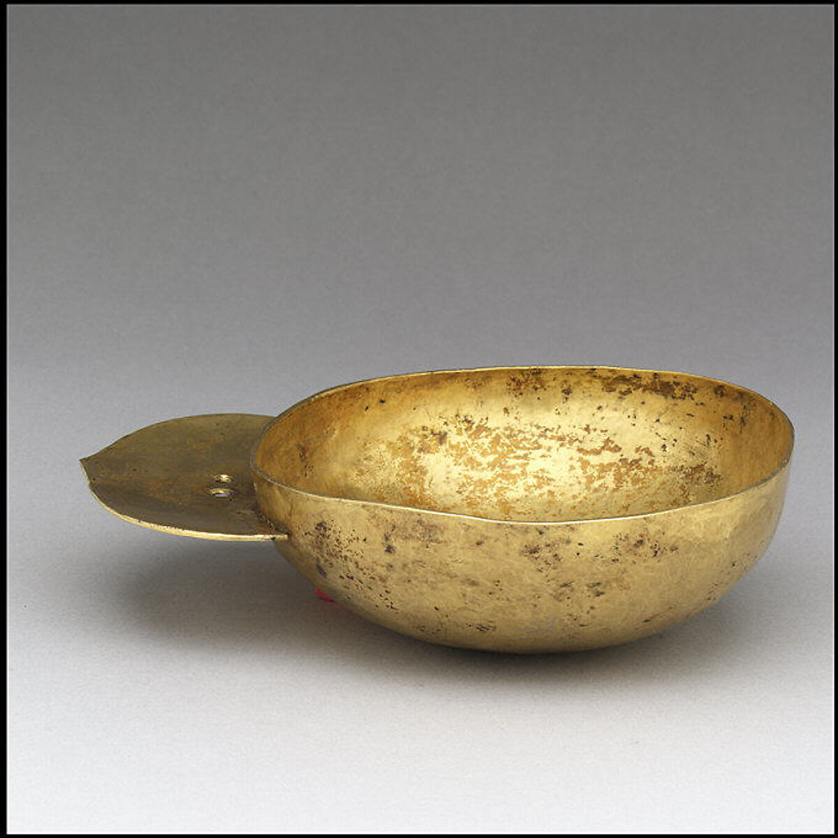 Gold Drinking Bowl with Handle, Gold, Avar 