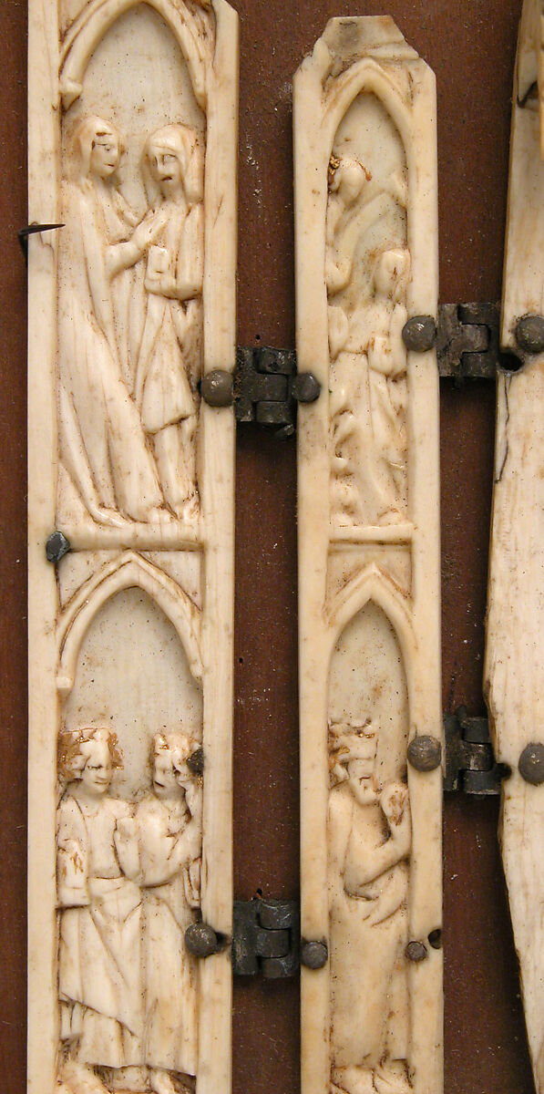 Folding Shrine with the Virgin and Child, Elephant ivory with metal mounts, French or Italian