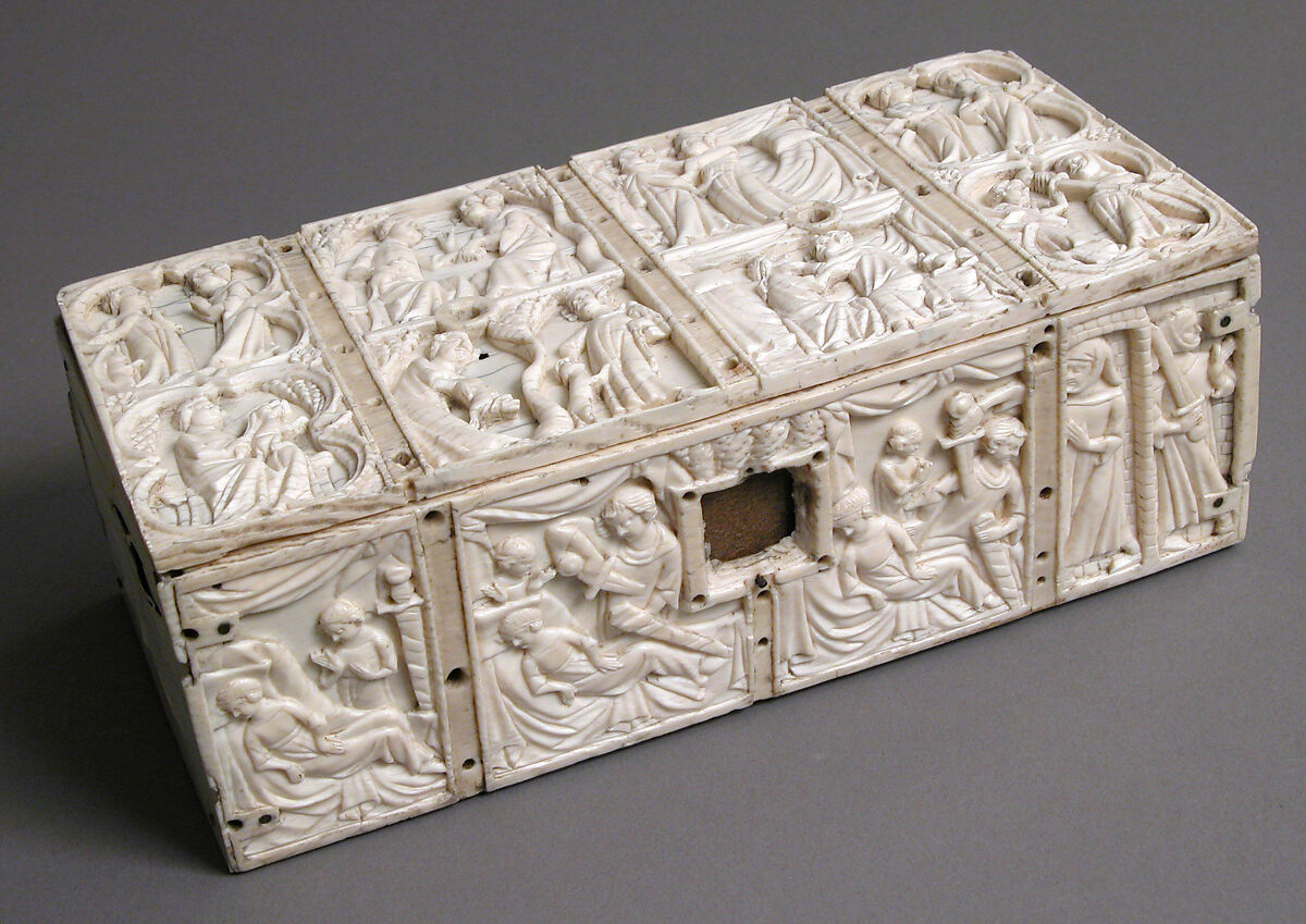 Box with Scenes from the Romance, “The Chatelaine de Vergy”, Elephant ivory, modern wood core, French 