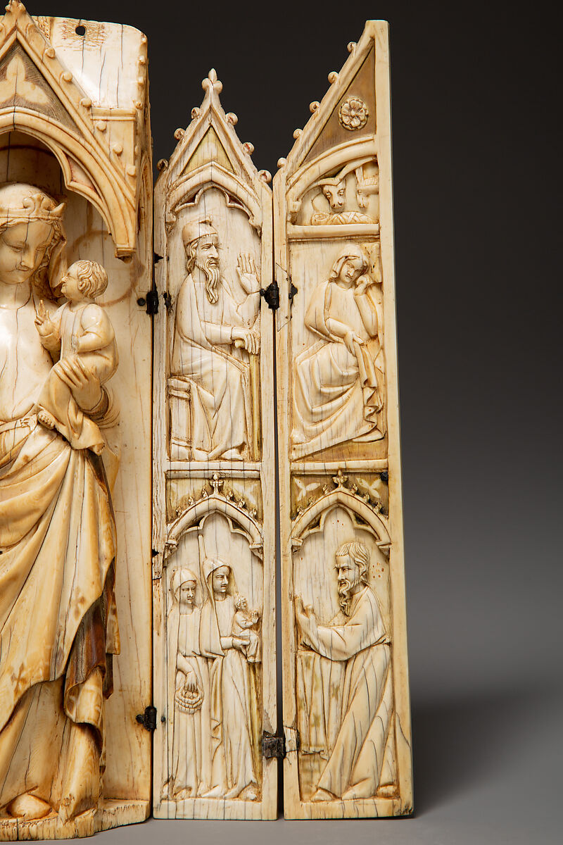 Folding Shrine with the Virgin and Child, Elephant ivory with metal mounts, French