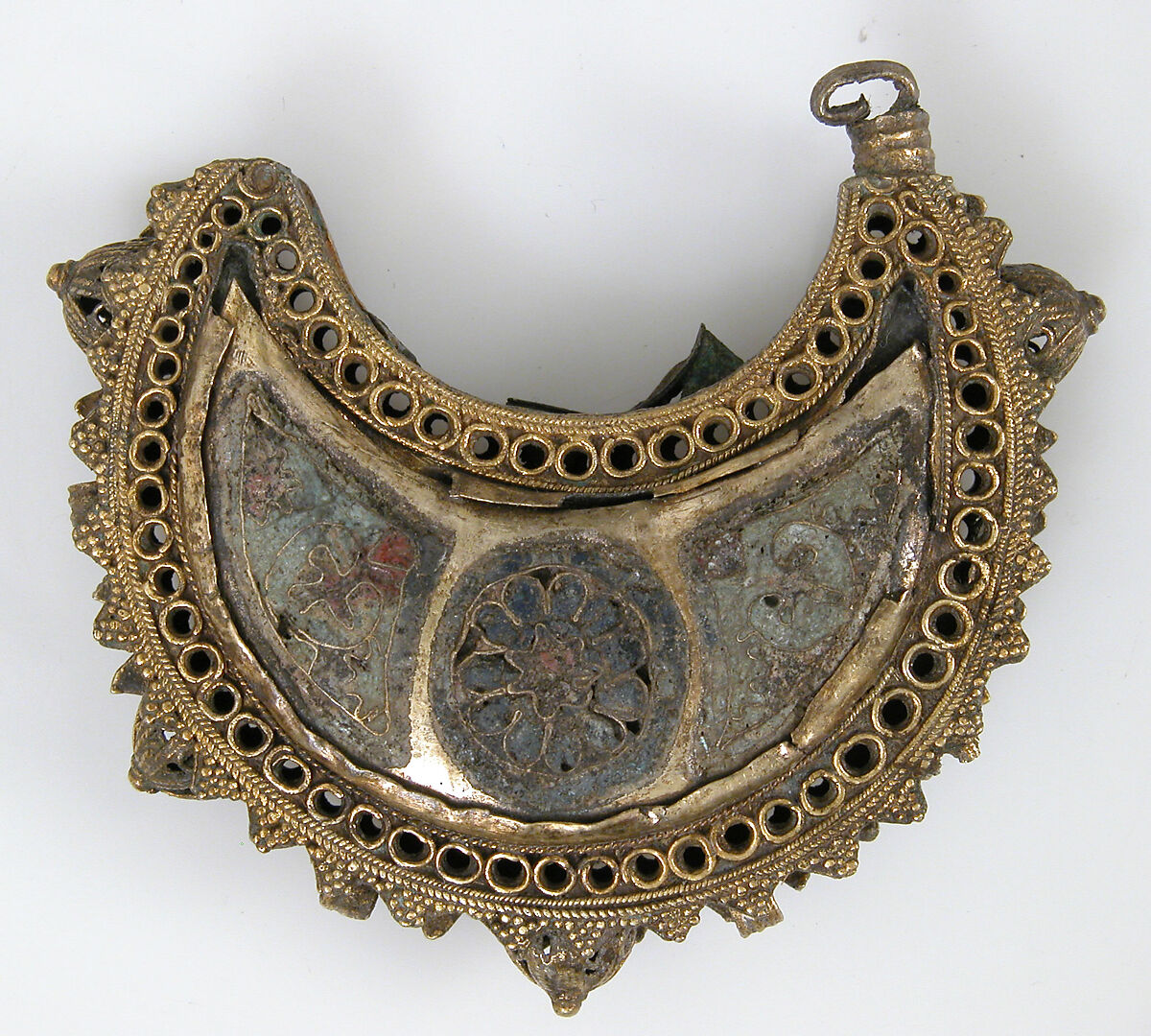 One of a Pair of Crescent-Shaped Earrings with Rosettes, Cloisonné enamel, silver gilt, Kyivan Rus’ or Byzantine