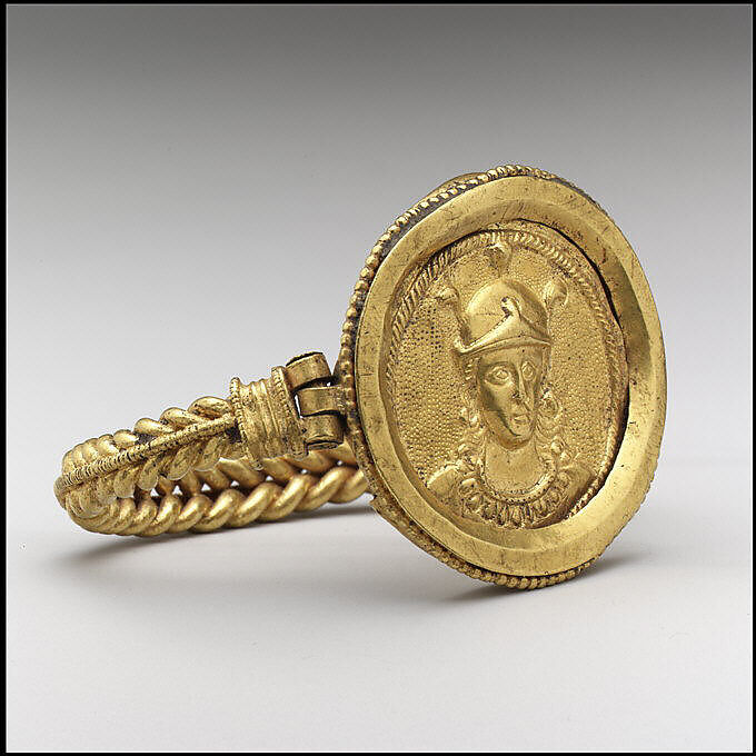 Bracelet with Bust of Roma, Gold, Byzantine 