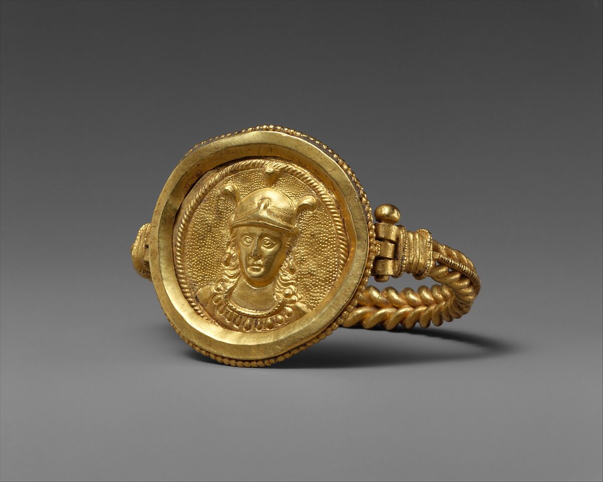 Bracelet with Bust of Roma, Gold, Byzantine