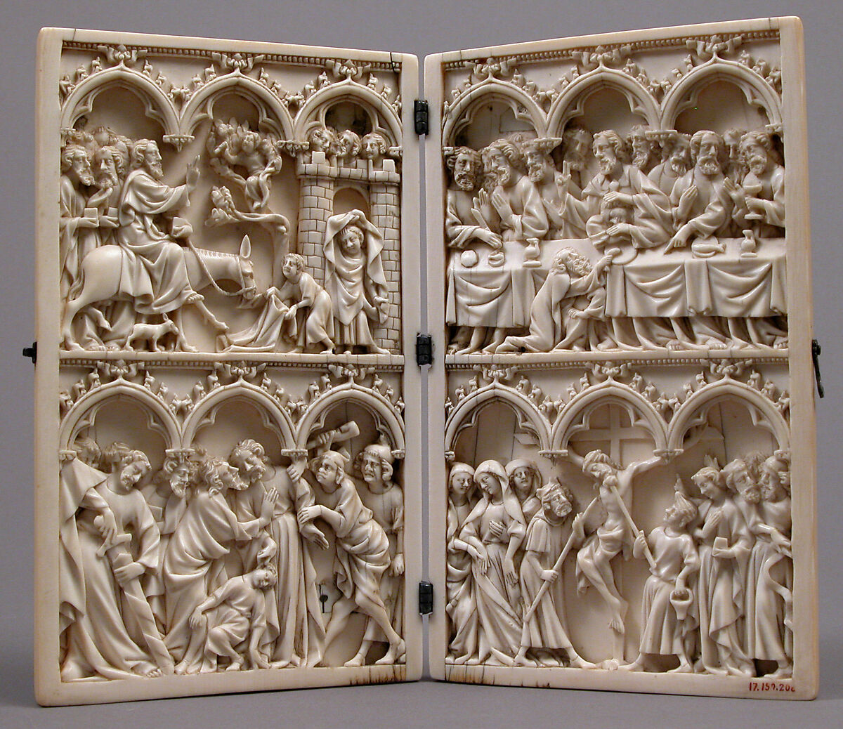 Diptych with Scenes from the Passion, Elephant ivory with metal mounts, French