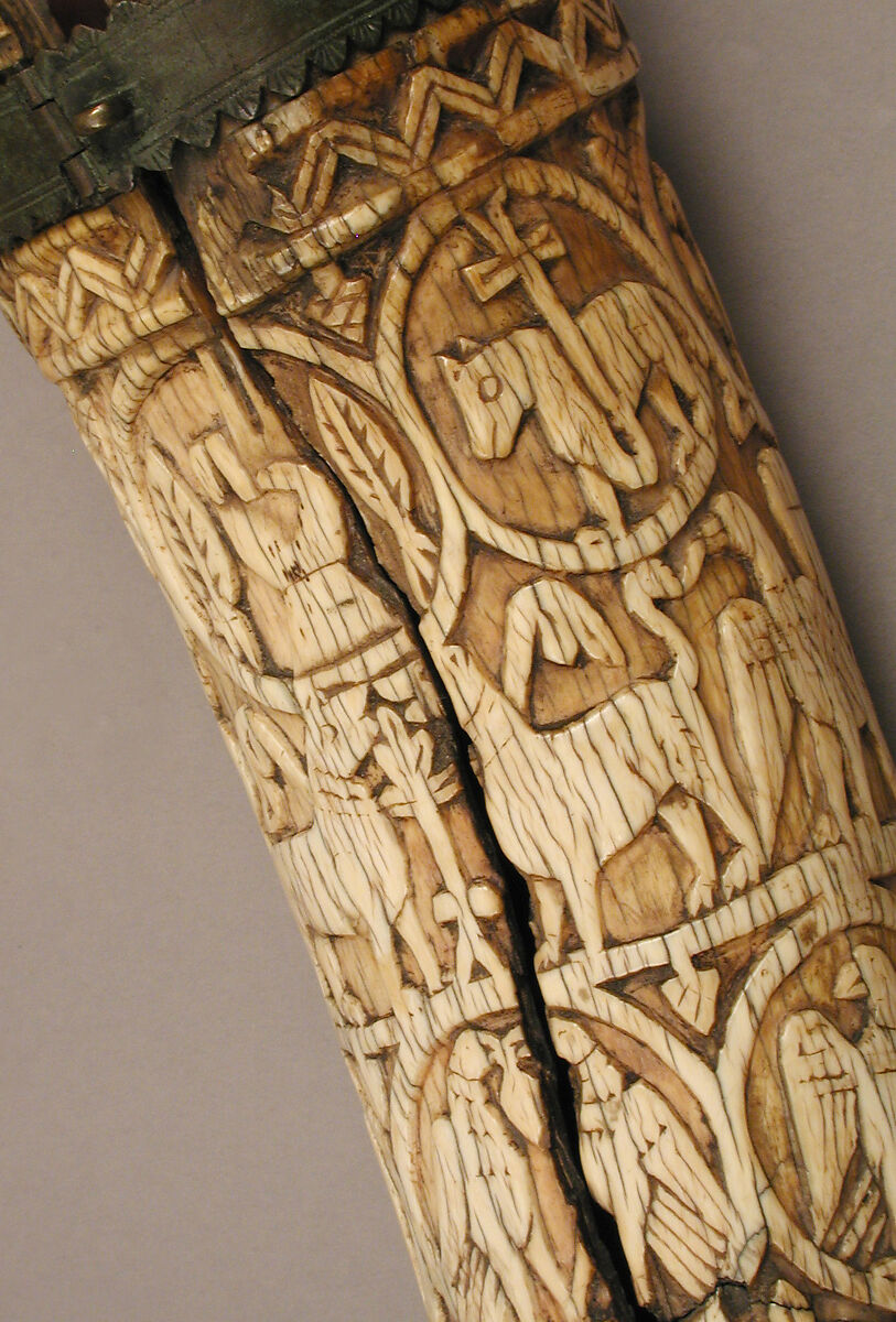 Oliphant, Elephant ivory, metal mounts, South Italian