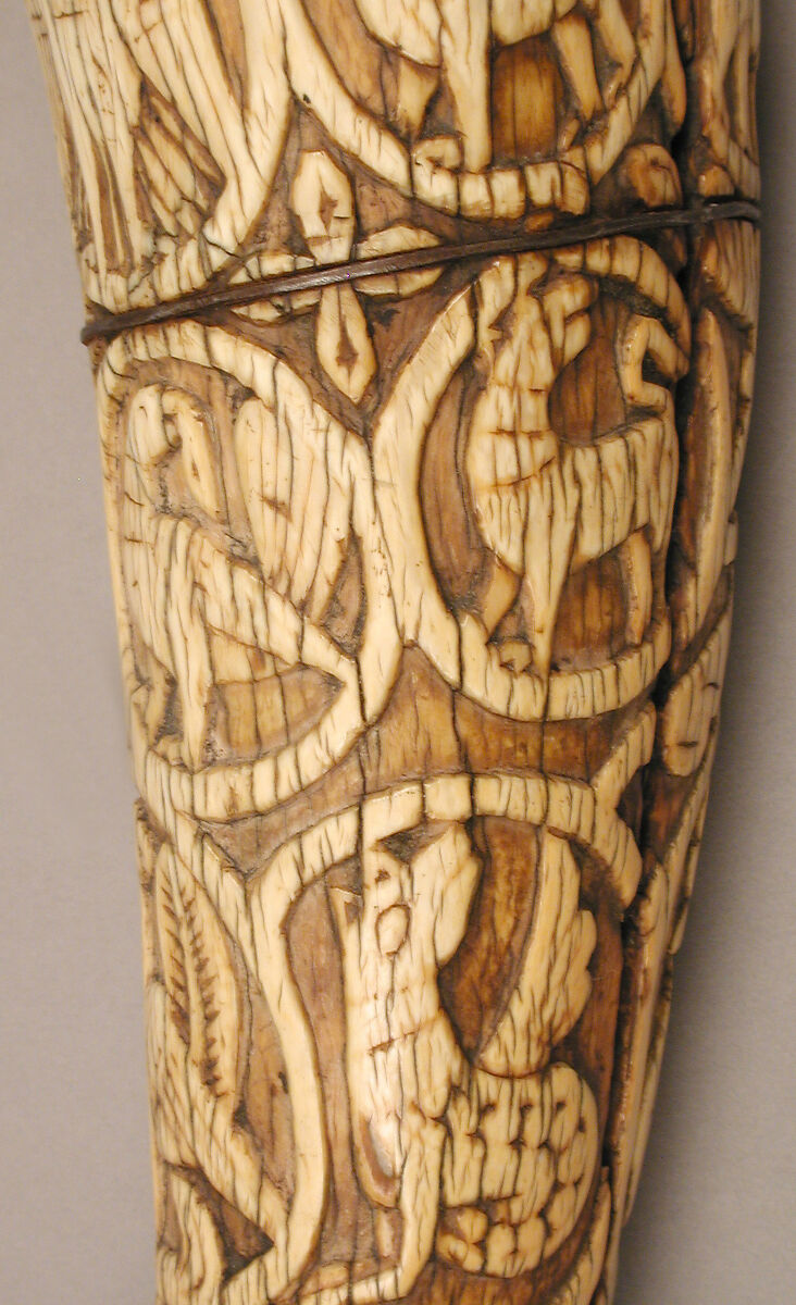 Oliphant, Elephant ivory, metal mounts, South Italian