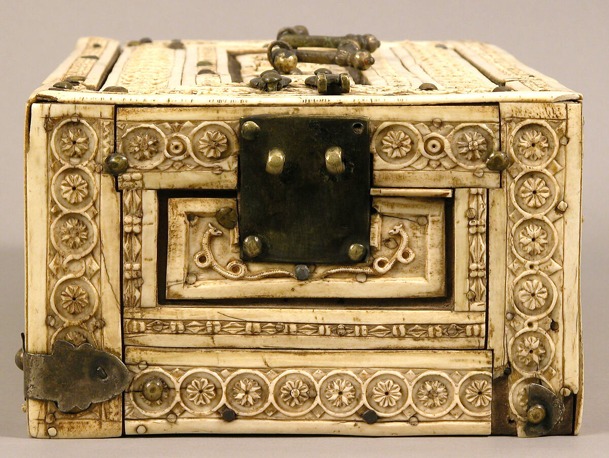 Casket with Erotes and Animals, Bone plaques and ornamental strips over wooden casket with silk lining; copper handle, clasps, lock plate, and nails, Italian or Byzantine