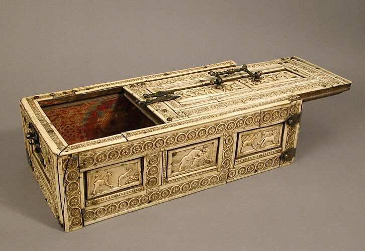 Casket with Erotes and Animals