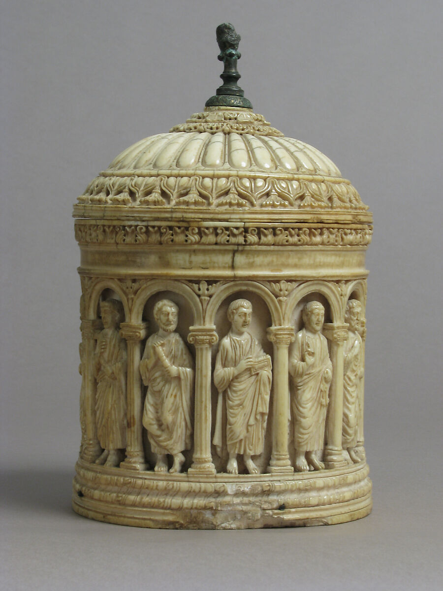 Container with Figures under an Arcade, Elephant ivory, European (Antique style) 
