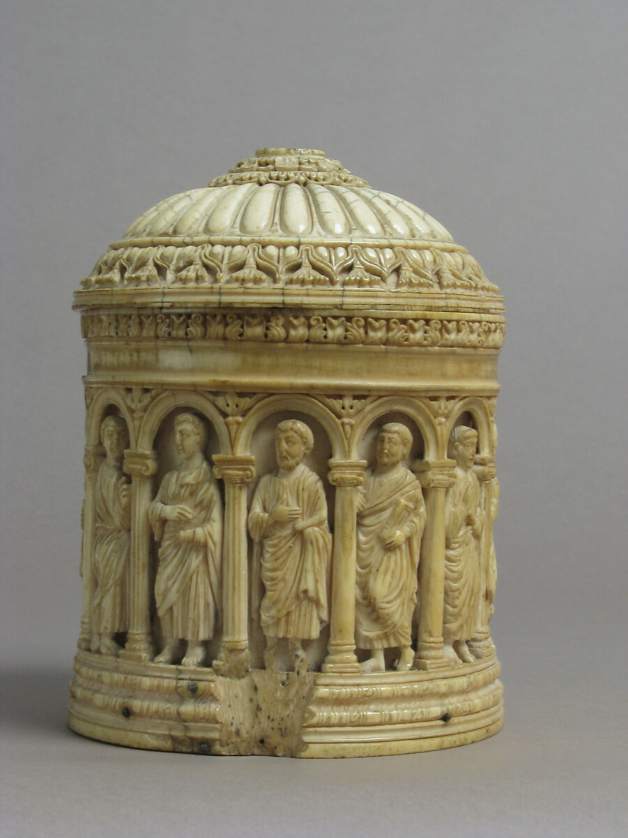 Container with Figures under an Arcade, Elephant ivory, European (Antique style)