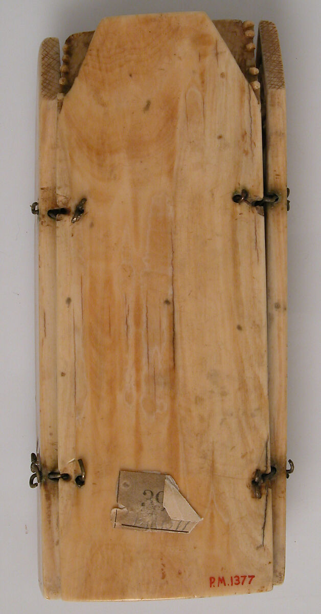 Folding Shrine with Virgin and Child, Elephant ivory with traces of polychromy and metal mounts, French