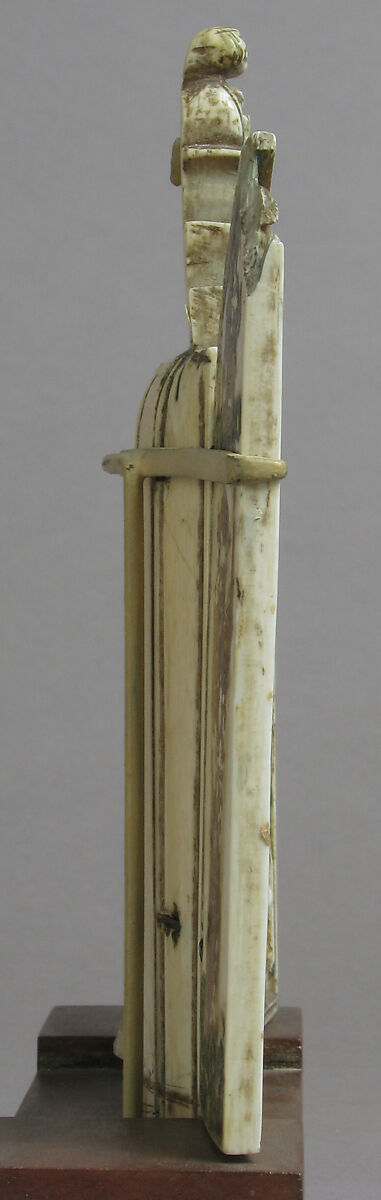 Triptych with Virgin and Child and Saints, Elephant ivory, polychromy, gilding with metal mounts, Italian