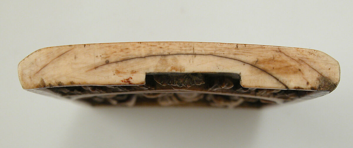 Plaque with the Crucifixion, Elephant ivory, North French