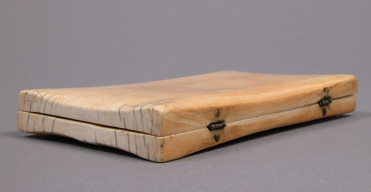 Diptych with the Coronation of the Virgin and the Crucifixion, Elephant ivory with metal mounts, North French