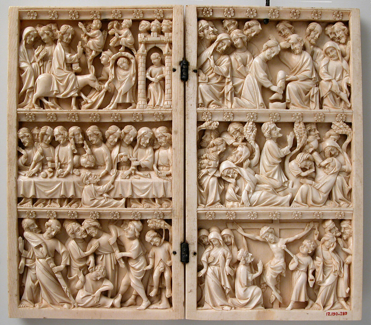 Diptych with Scenes from the Passion of Jesus, Ivory with metal mounts, French