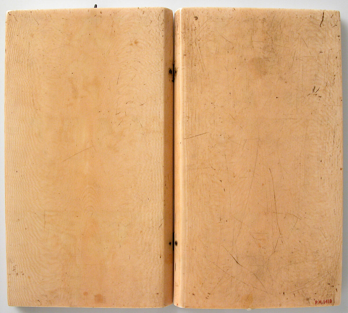 Diptych with Scenes from the Passion of Jesus, Ivory with metal mounts, French