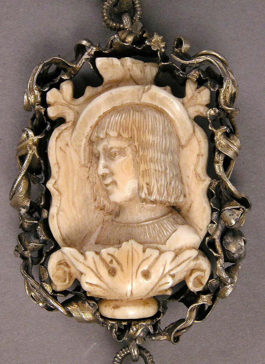 Rosary, Elephant ivory, silver, and partially gilded mounts, German