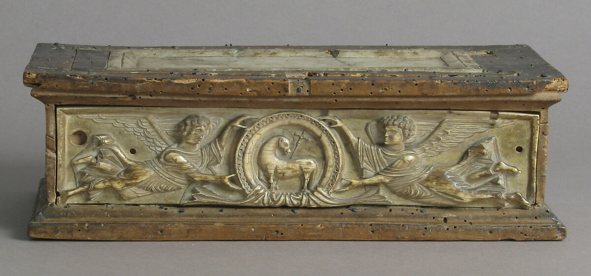 Portable Altar and Two Side Panels, Elephant ivory, shell gold, wood box, stone inset on lid, European