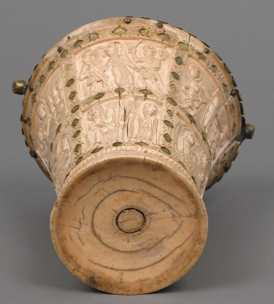 Situla (Bucket for Holy Water), Elephant ivory with gilded copper-alloy mounts and foil inlays, Carolingian