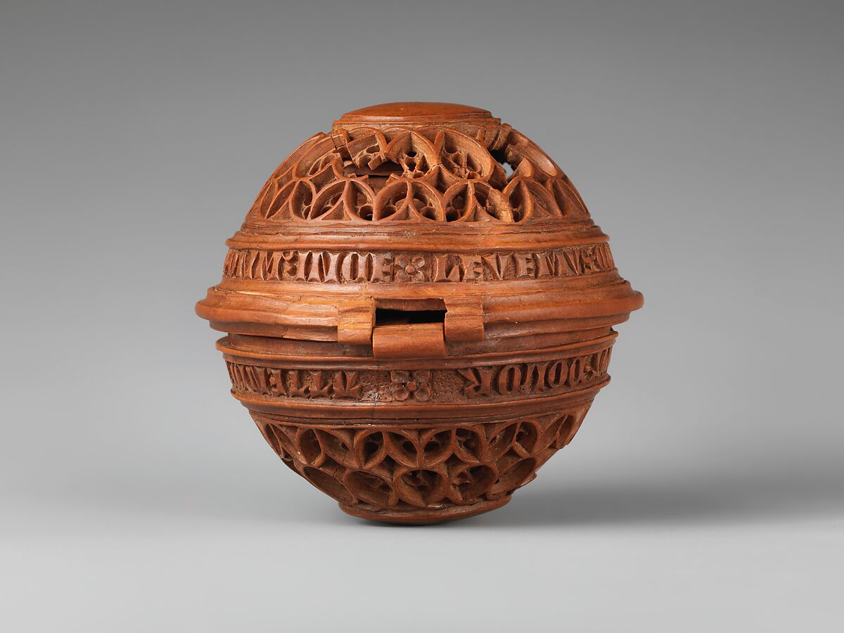 Prayer Bead with the Crucifixion and Jesus before Pilate, Boxwood, Netherlandish