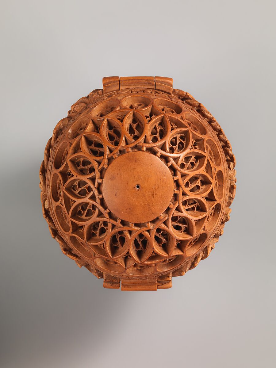 Prayer Bead with the Adoration of the Magi and the Crucifixion, Boxwood, Netherlandish