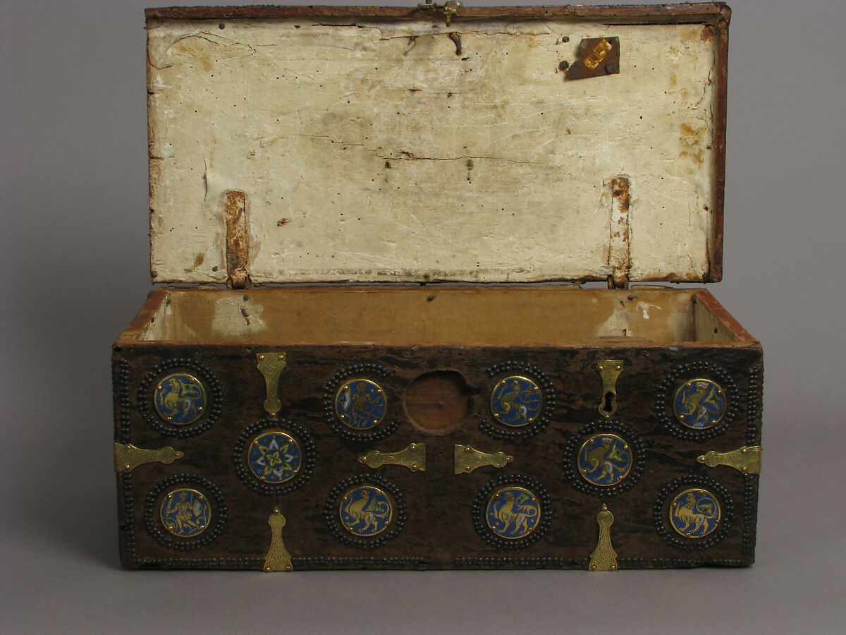 Coffret, Copper: engraved, stippled, and gilt; champlevé enamel: dark, medium, and light blue; green, yellow, red, and white; wood core with applied parchment, gesso; traces of red paint., French