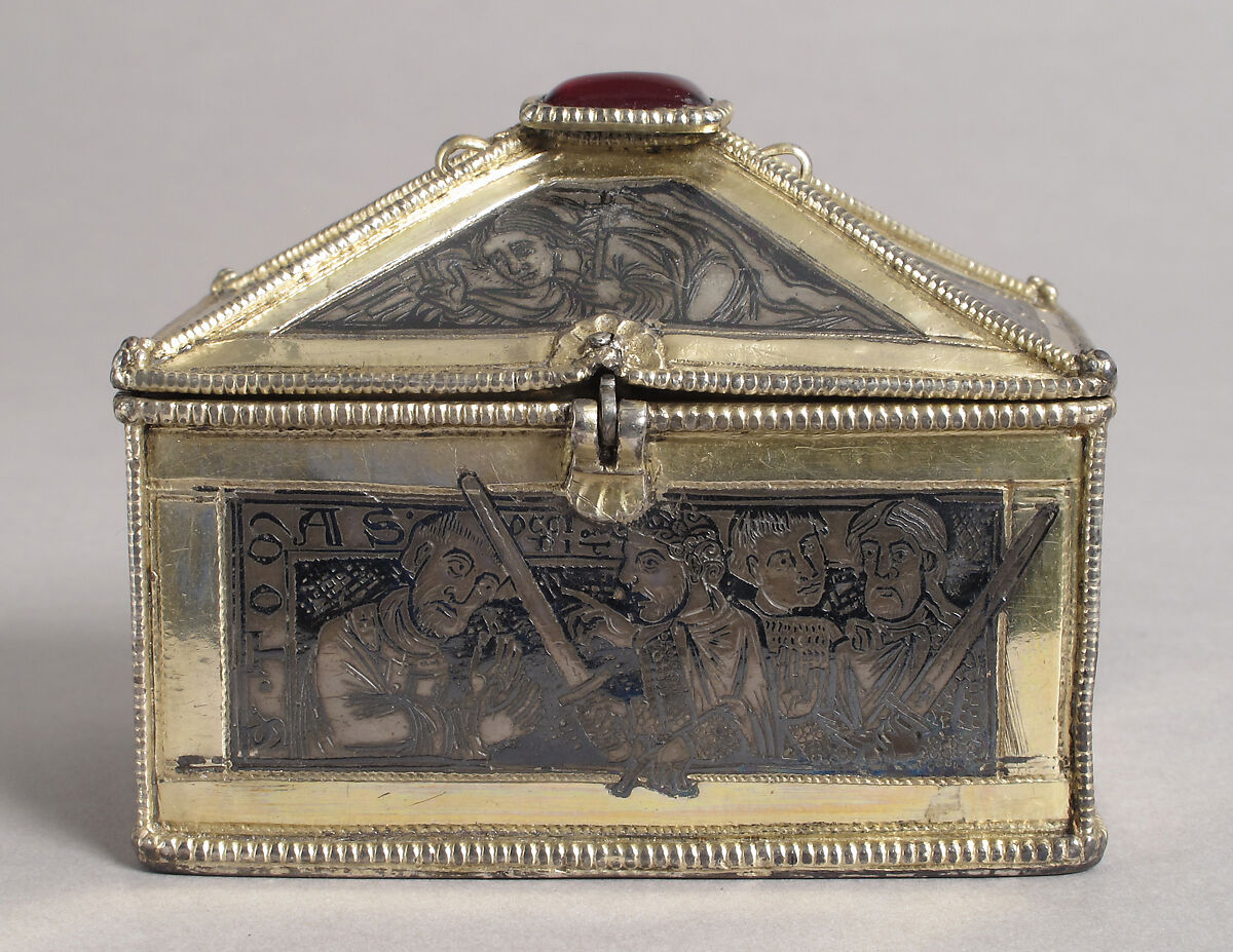 Reliquary Casket with Scenes from the Martyrdom of Saint Thomas Becket, Gilded silver with niello and a glass cabochon set over a tinted foil, British