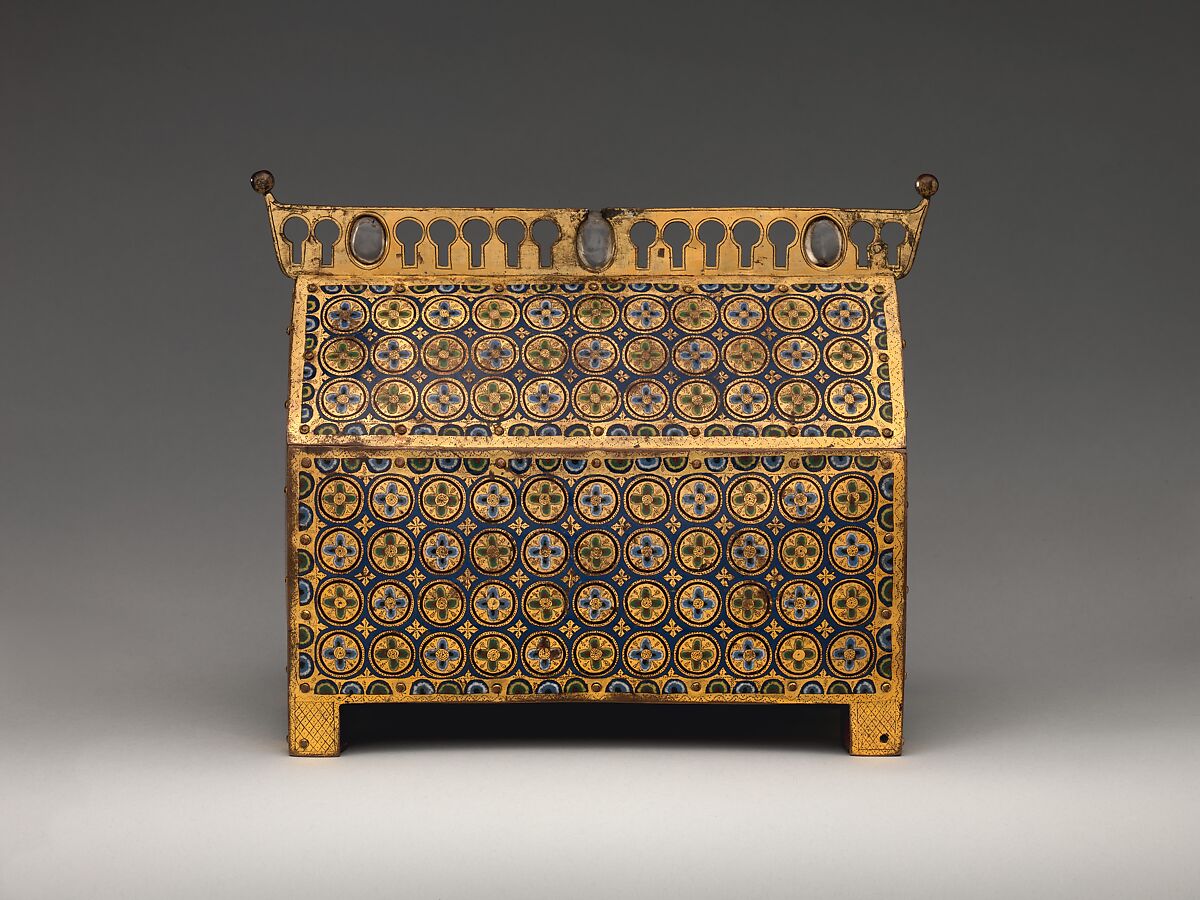 Chasse with Christ in Majesty and the Lamb of God, Champlevé enamel: blue-black; dark, medium, and light blue; turquoise, dark and light green, yellow, red, translucent wine red, and white; wood core, painted red on exterior; copper: engraved, scraped, stippled, and gilt., French