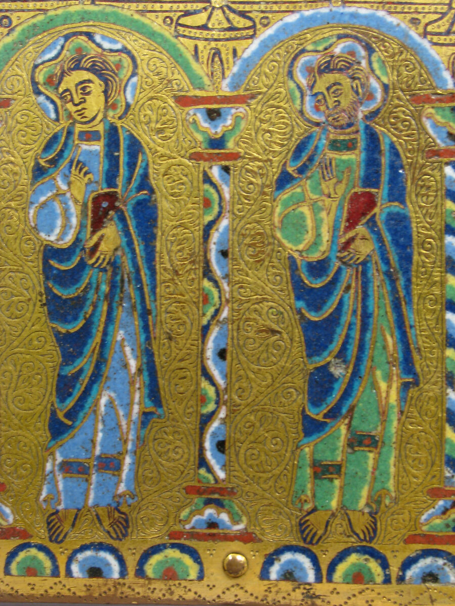 Chasse with Christ in Majesty and the Lamb of God, Champlevé enamel: blue-black; dark, medium, and light blue; turquoise, dark and light green, yellow, red, translucent wine red, and white; wood core, painted red on exterior; copper: engraved, scraped, stippled, and gilt., French