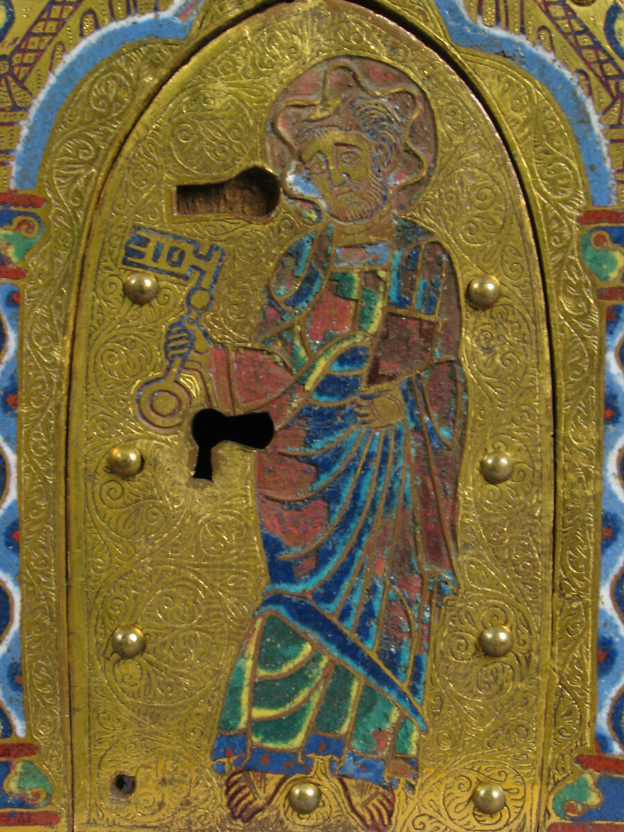 Chasse with Christ in Majesty and the Lamb of God, Champlevé enamel: blue-black; dark, medium, and light blue; turquoise, dark and light green, yellow, red, translucent wine red, and white; wood core, painted red on exterior; copper: engraved, scraped, stippled, and gilt., French