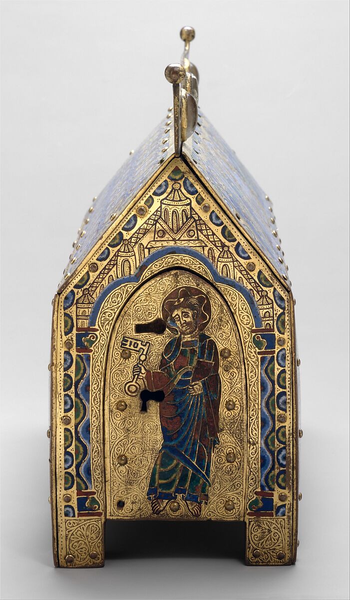 Chasse with Christ in Majesty and the Lamb of God, Champlevé enamel: blue-black; dark, medium, and light blue; turquoise, dark and light green, yellow, red, translucent wine red, and white; wood core, painted red on exterior; copper: engraved, scraped, stippled, and gilt., French