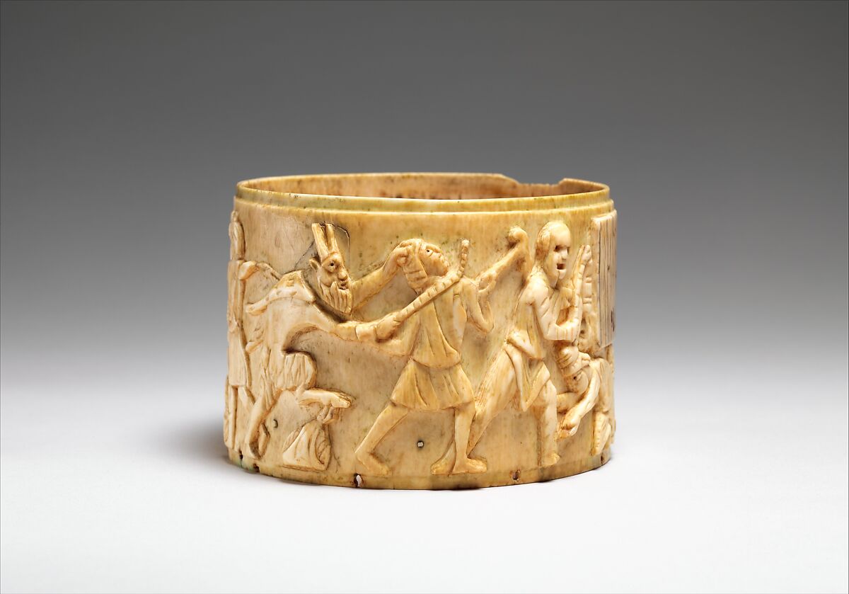 Ivory Pyx with the Triumph of Dionysos in India, Elephant ivory, Byzantine
