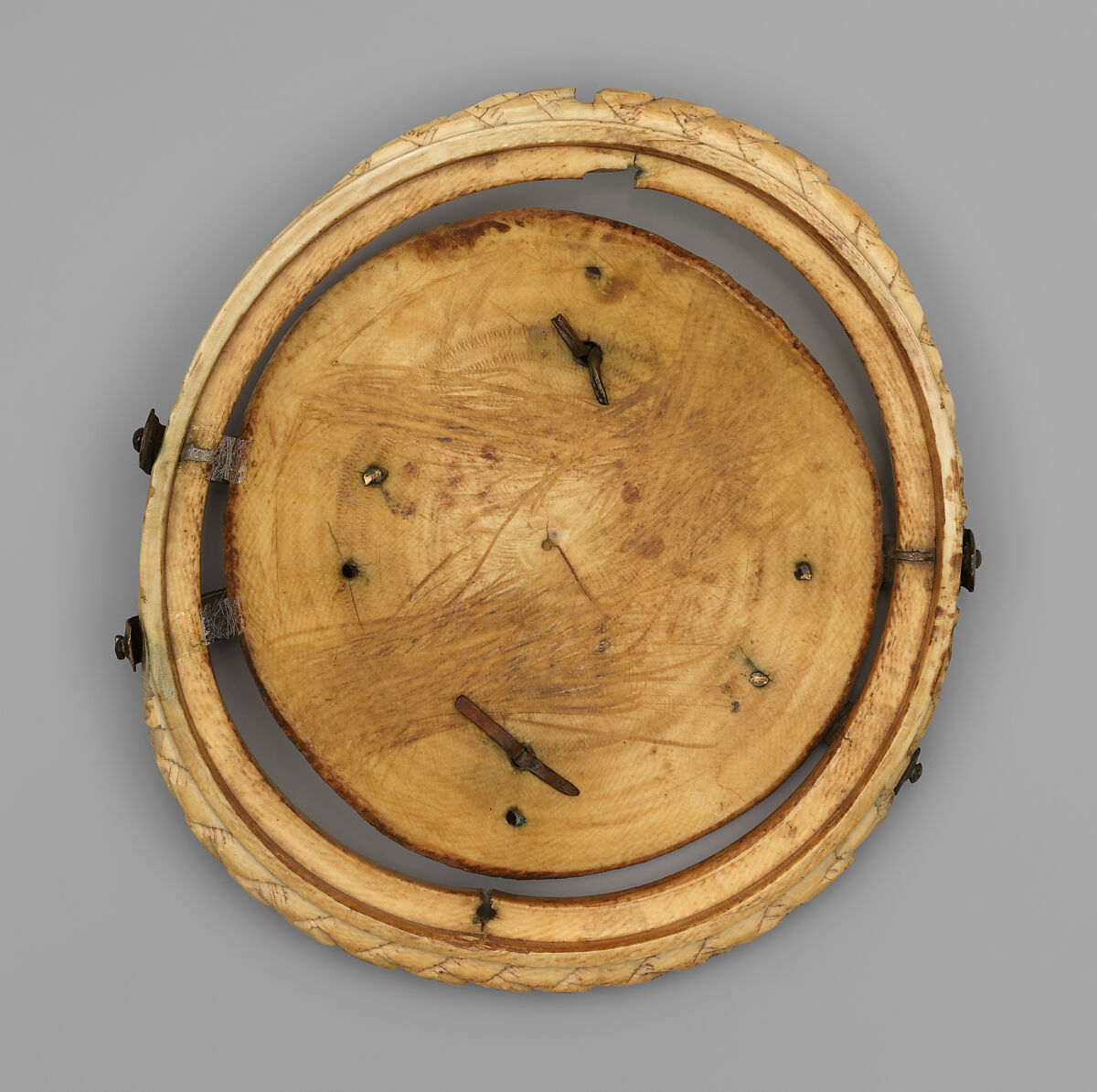 Circular Box (Pyxis) with the Women at Jesus' Tomb, Elephant ivory with metalwork and paint, Byzantine