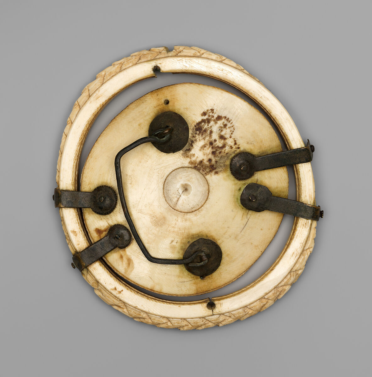 Circular Box (Pyxis) with the Women at Jesus' Tomb, Elephant ivory with metalwork and paint, Byzantine